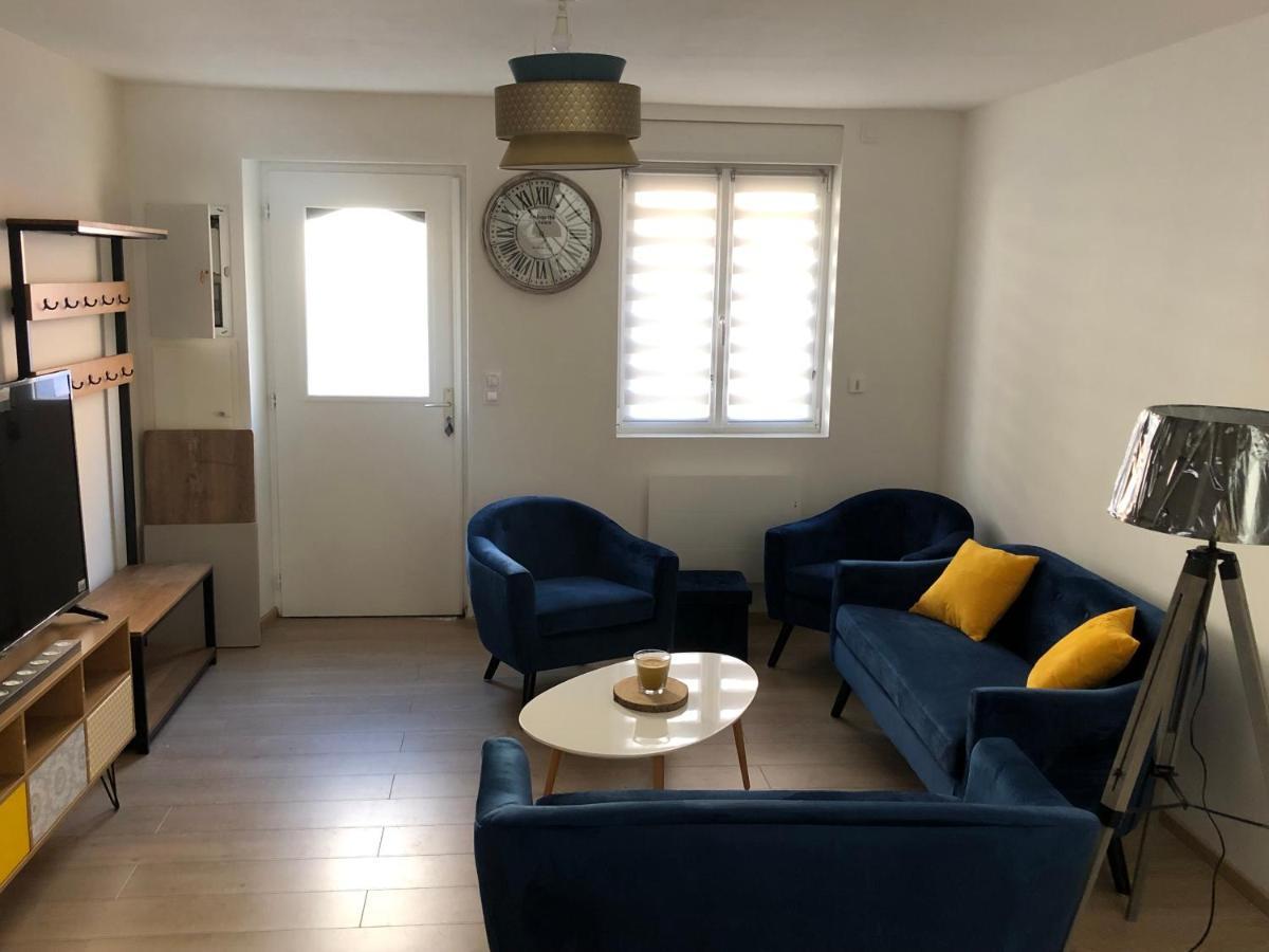 Une Maison Agreable Pour Se Detendre Saint-Quentin  Exterior photo